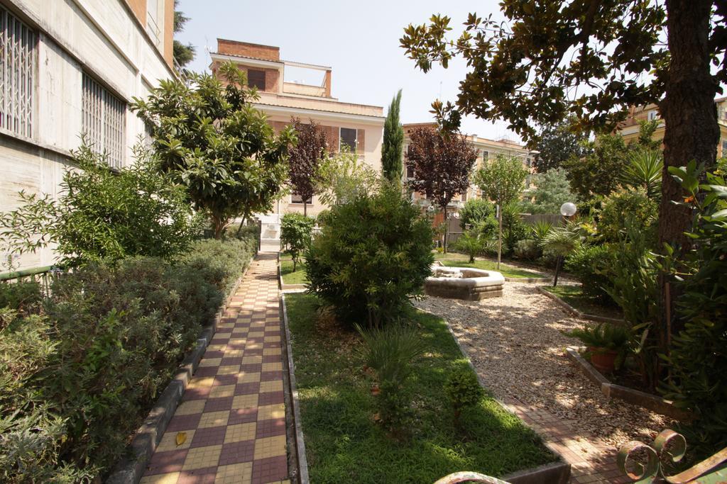Casa Per Ferie Margherita Diomira Ξενοδοχείο Ρώμη Εξωτερικό φωτογραφία
