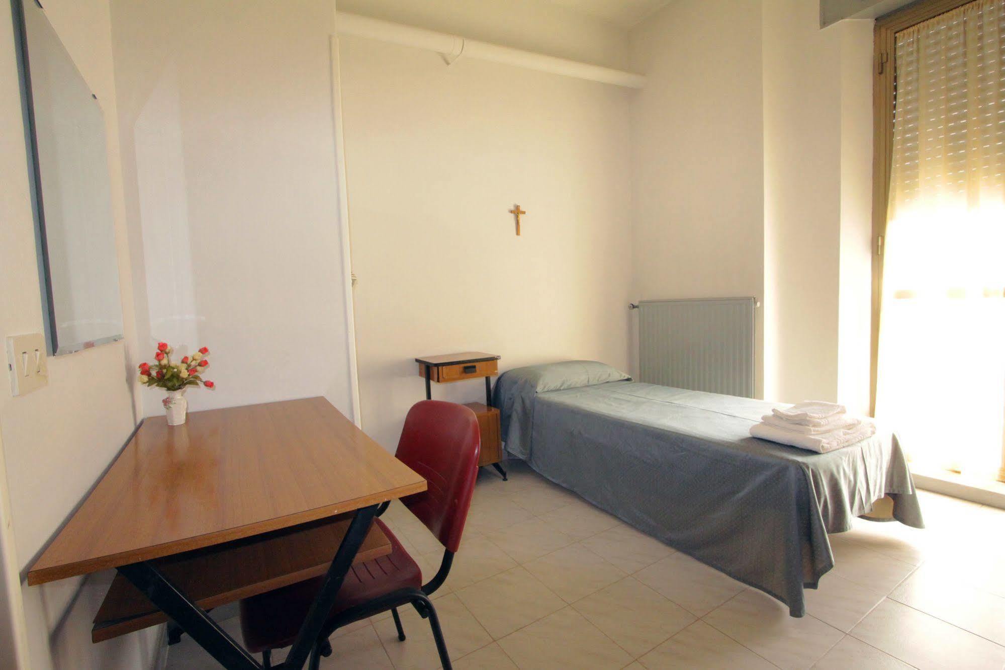 Casa Per Ferie Margherita Diomira Ξενοδοχείο Ρώμη Εξωτερικό φωτογραφία